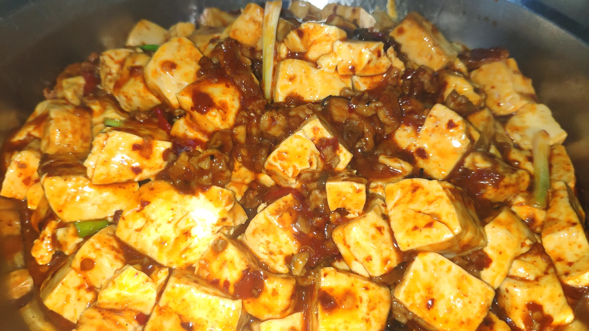 Foto del plato terminado de Delicioso mapo tofu versión Laoganma