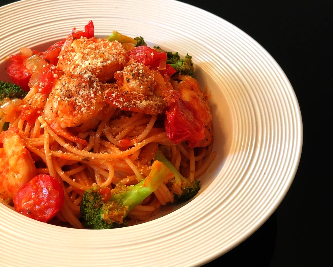 虾仁番茄意面的成品展示图