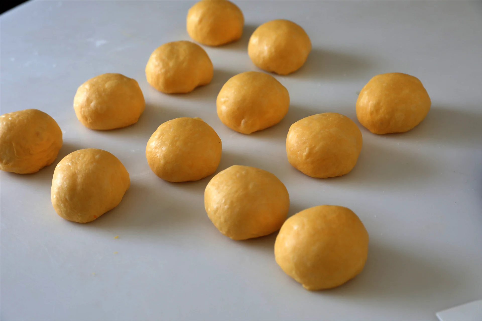 Rollos dulces de brioche de calabaza con coco - Step 10