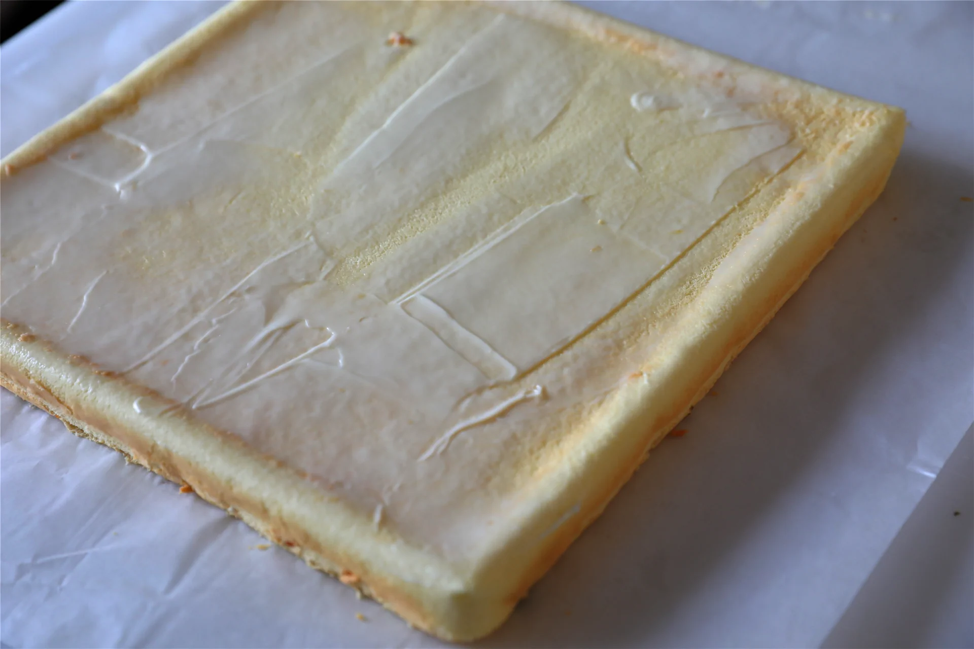 Brazo de gitano suizo con hebras de cerdo desmenuzado y cebollín - Step 14
