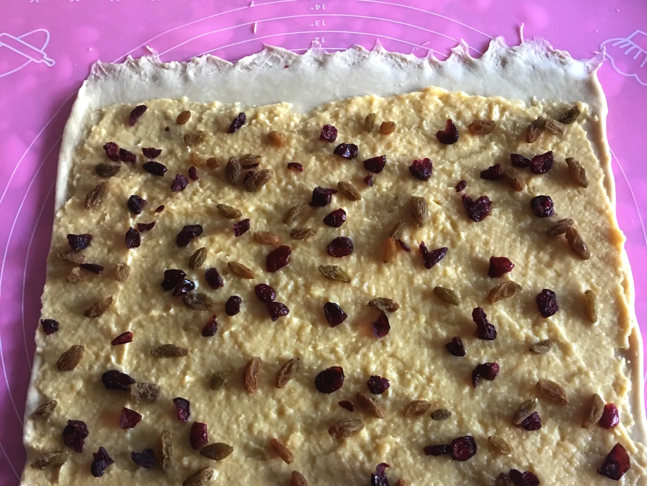 Bollitos pequeños con arándanos rojos y pasas - Step 4