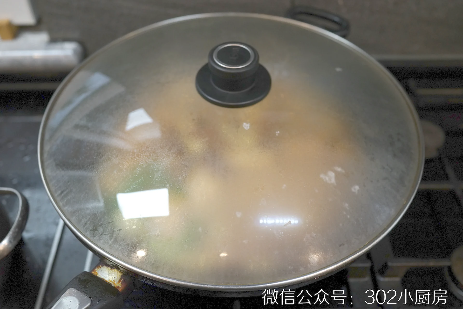 undefined 22