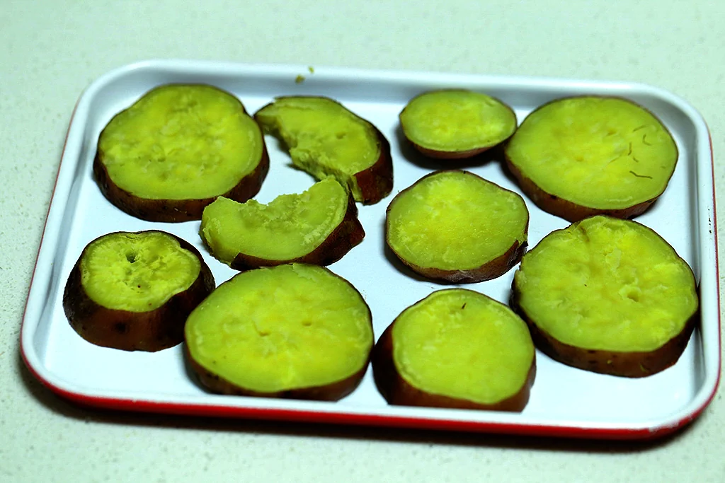 Bagel de batata dulce con sésamo negro - Step 2