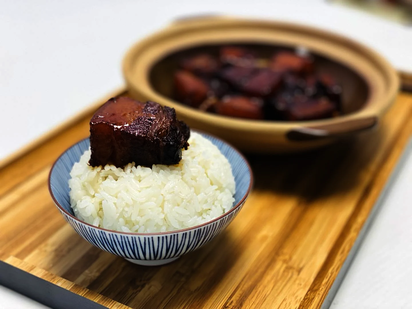 Foto del plato terminado de Hua Diao Dongpo Panceta de cerdo sin azúcar - una receta para el futuro suegro|Todo el tiempo que disfrutas desperdiciar no es un desperdicio
