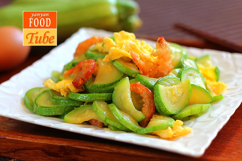 Finished dish photo of Egg and Dried Shrimp with Zucchini