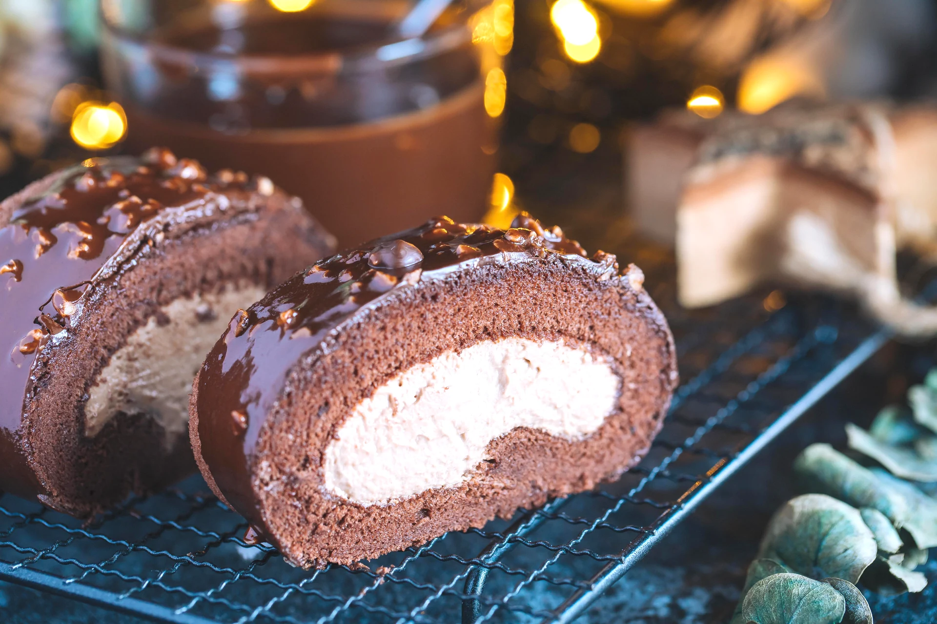 Finished dish photo of Magnum Cake Roll