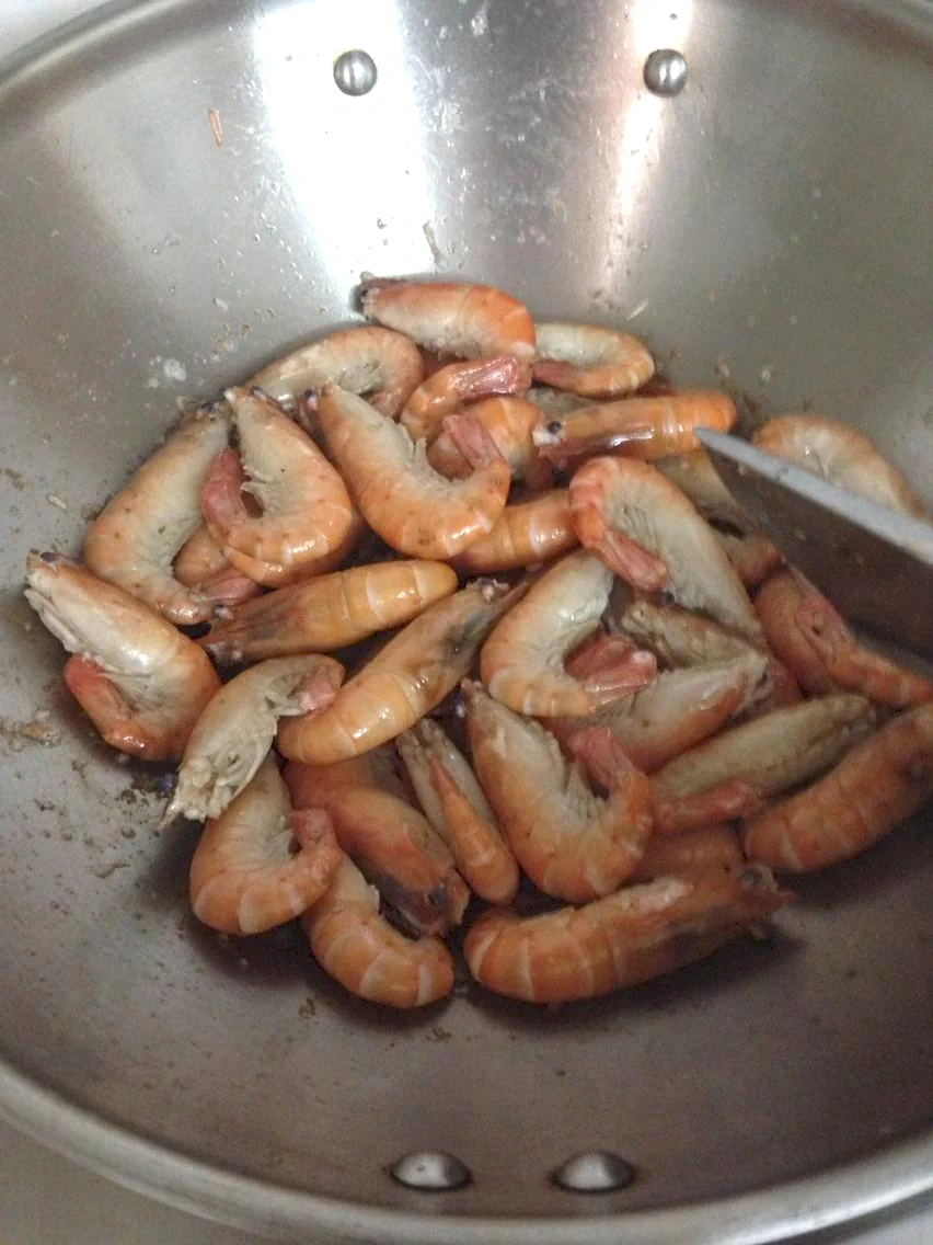 Gambas fritas con cabeza - Step 4