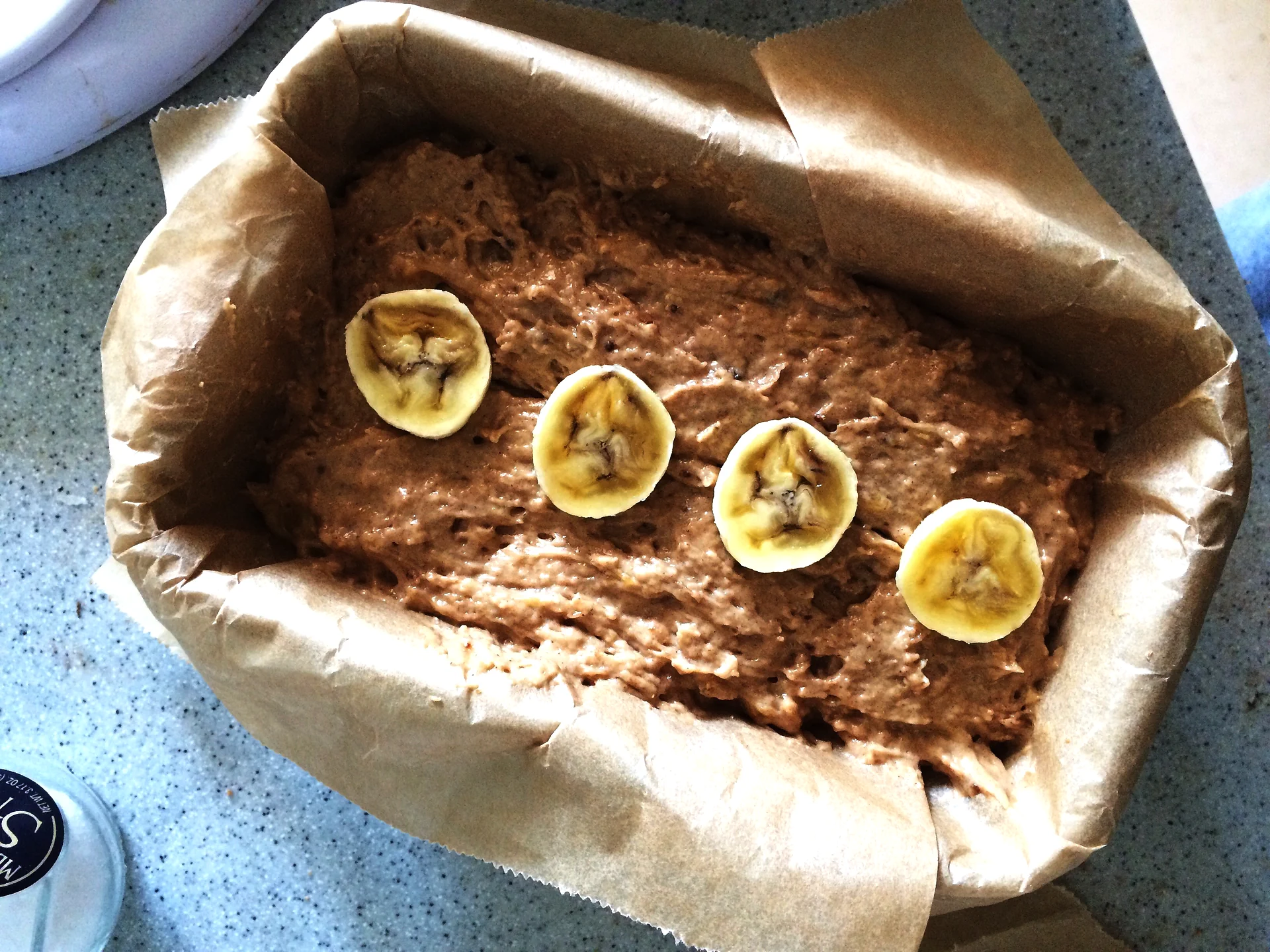 Pastel de masa madre de centeno con plátano y canela (bizcocho de plátano rápido) - Step 6