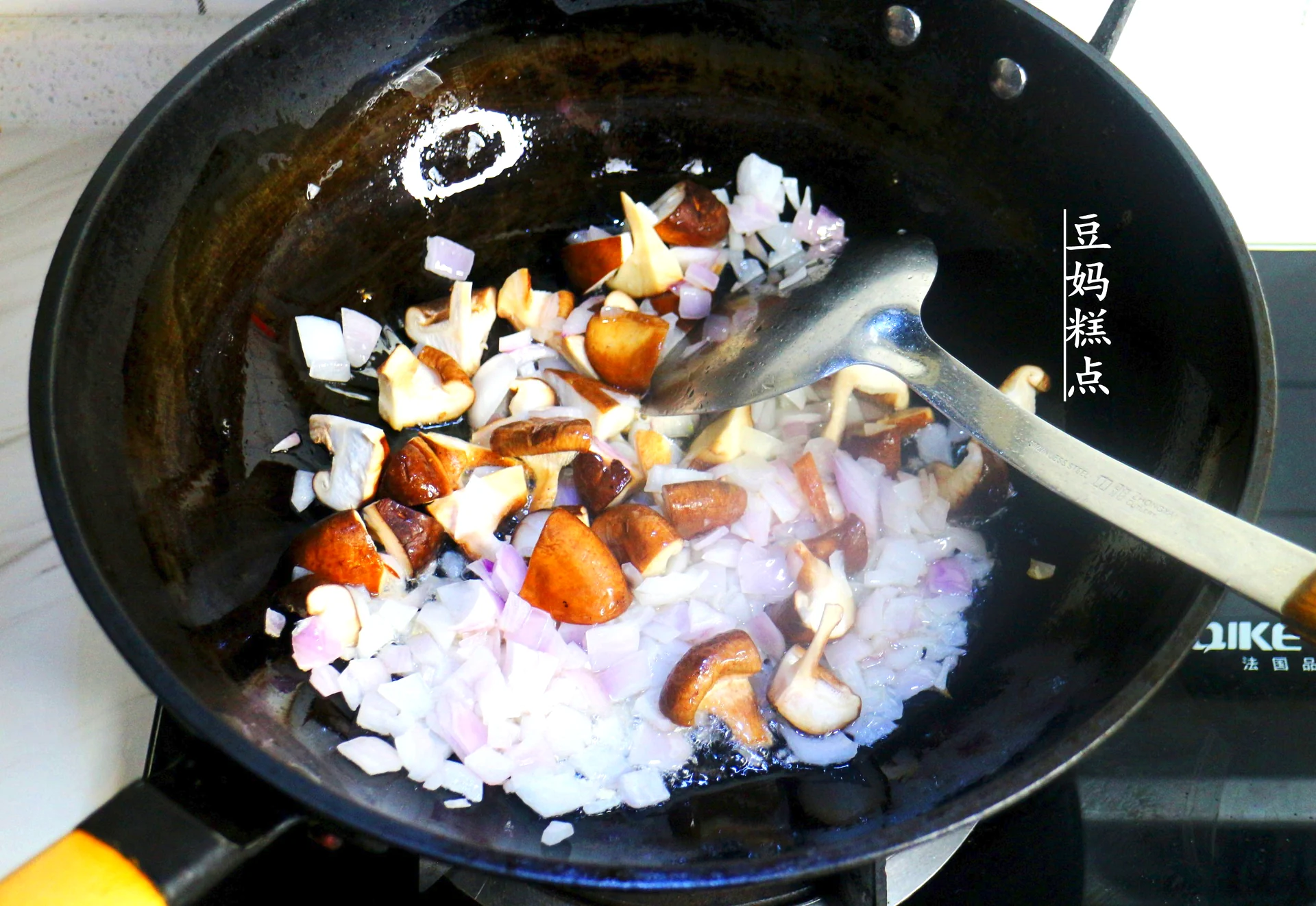undefined 4