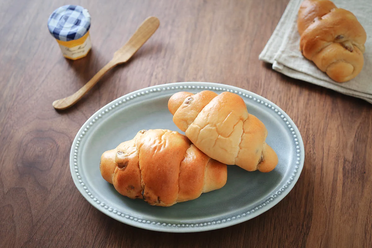 ブラウンシュガーとレーズンの朝食用シュガーパンの完成品の写真