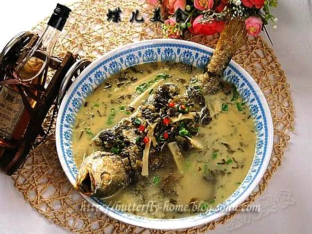 Finished dish photo of Yellow Croaker Soup with Pickled Mustard Greens