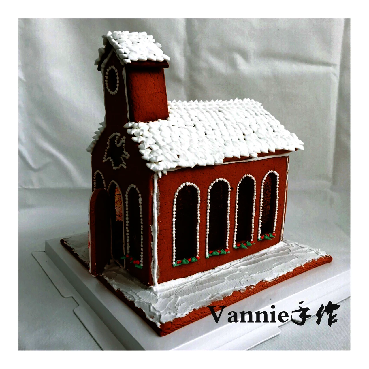 Casa de jengibre navideña súper fácil (versión avanzada: iglesia de jengibre) - Step 12