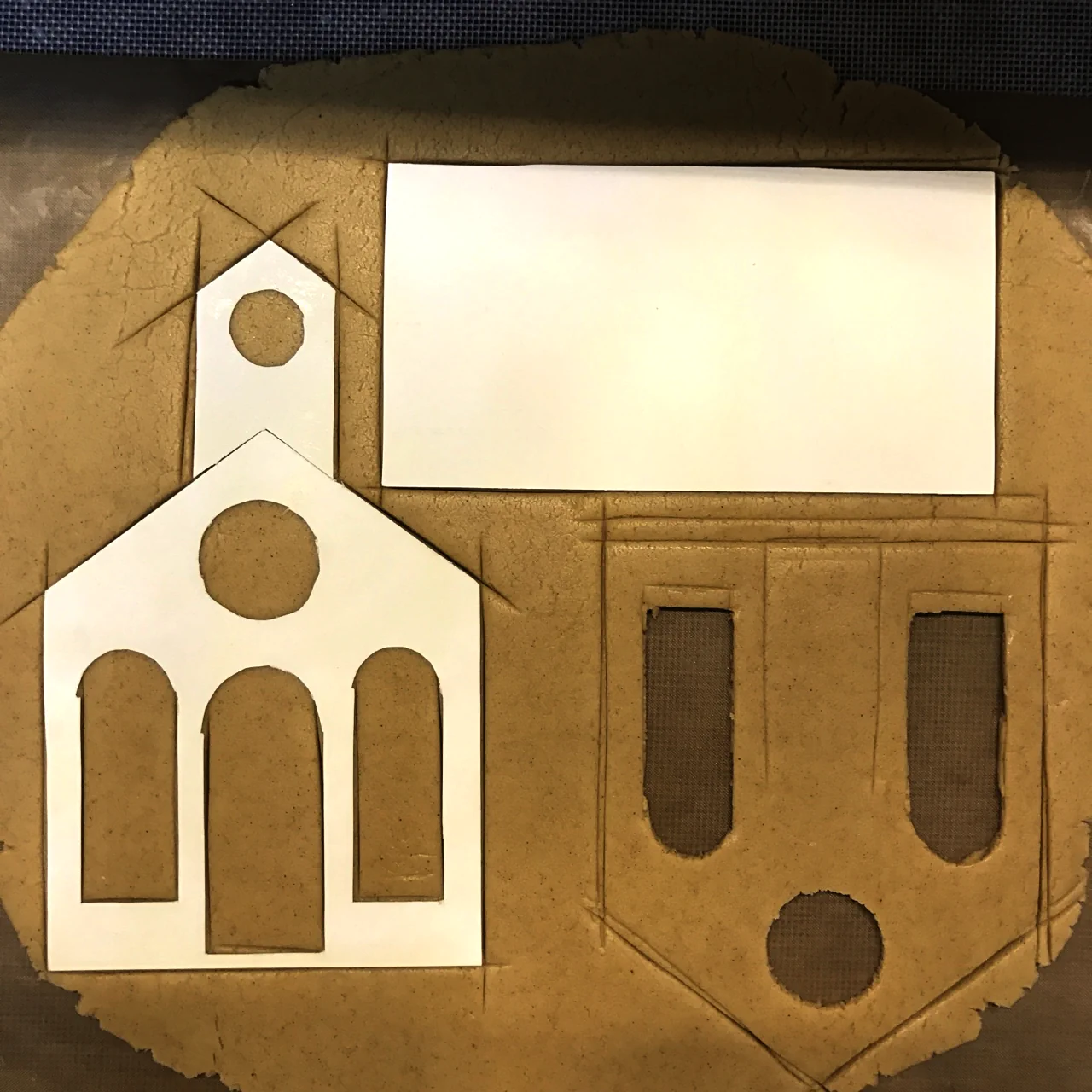 Casa de jengibre navideña súper fácil (versión avanzada: iglesia de jengibre) - Step 2
