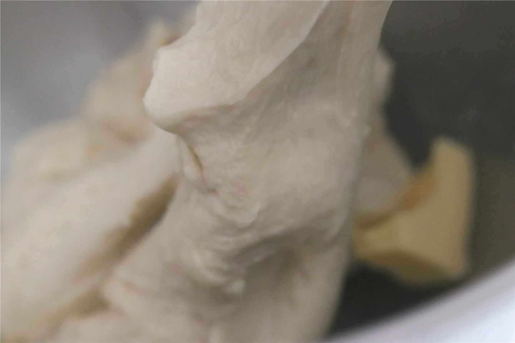 Bagels básicos de leche y bagels con pasta dulce de judías y queso crema - Step 1