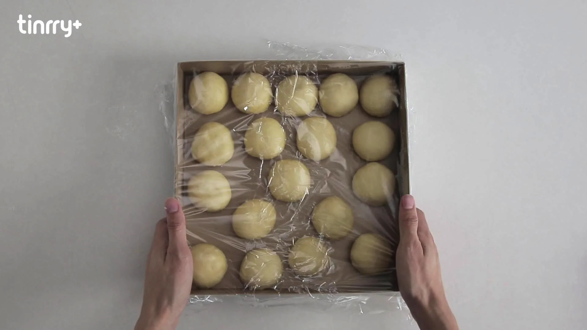 Pan brioche desmenuzable con mantequilla "Tinrry+" con doble sabor a queso - Step 7