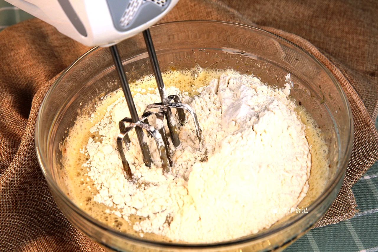Pastel marmoleado de plátano y nueces - Step 5