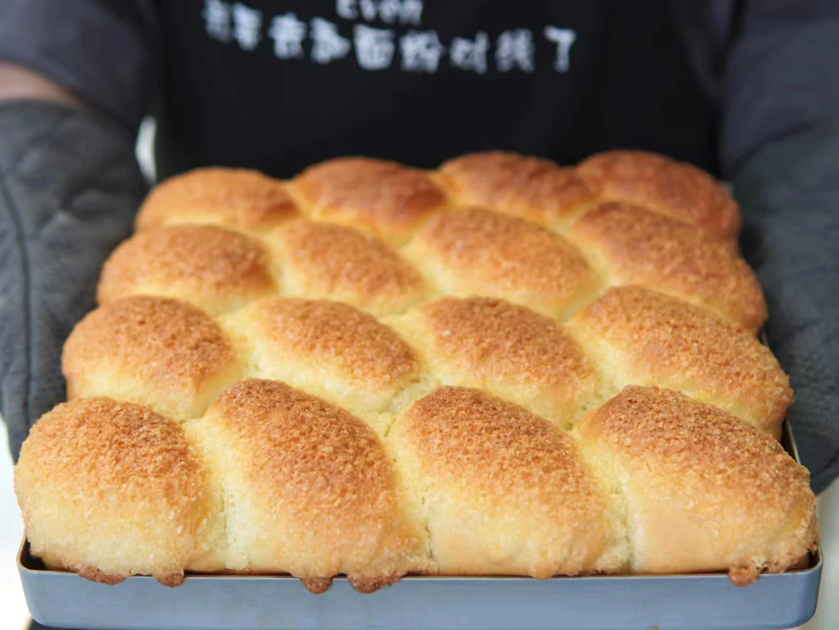 Foto del plato terminado de Pan de coco suave, delicioso y sin aceite: ¡así es exactamente como imagino el pan ideal para el desayuno!