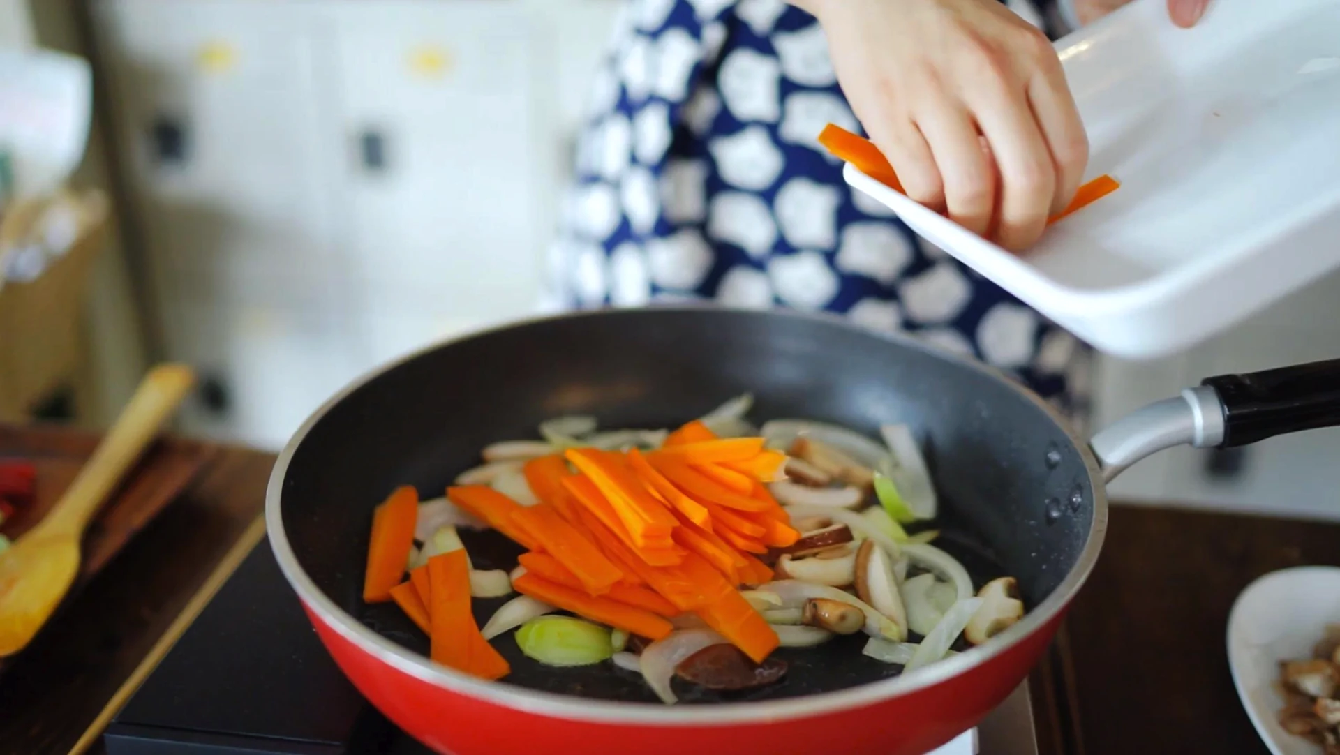 [Bistrot d’Amanda] Serie Izakaya: Udon salteados con panceta de cerdo y shōchū - Step 9
