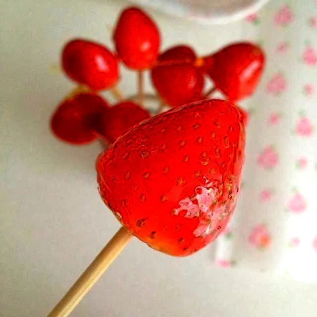Finished dish photo of Strawberry Candied Hawthorn