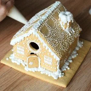 Finished dish photo of Christmas Gingerbread House