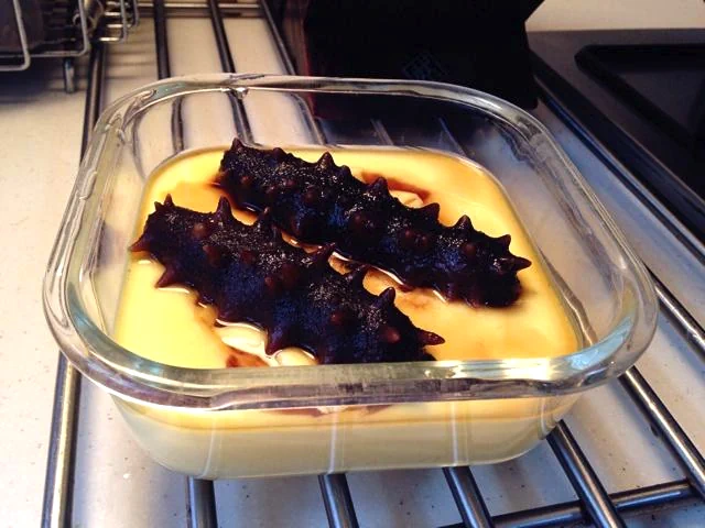 Photo du plat fini de Flan aux œufs et concombre de mer