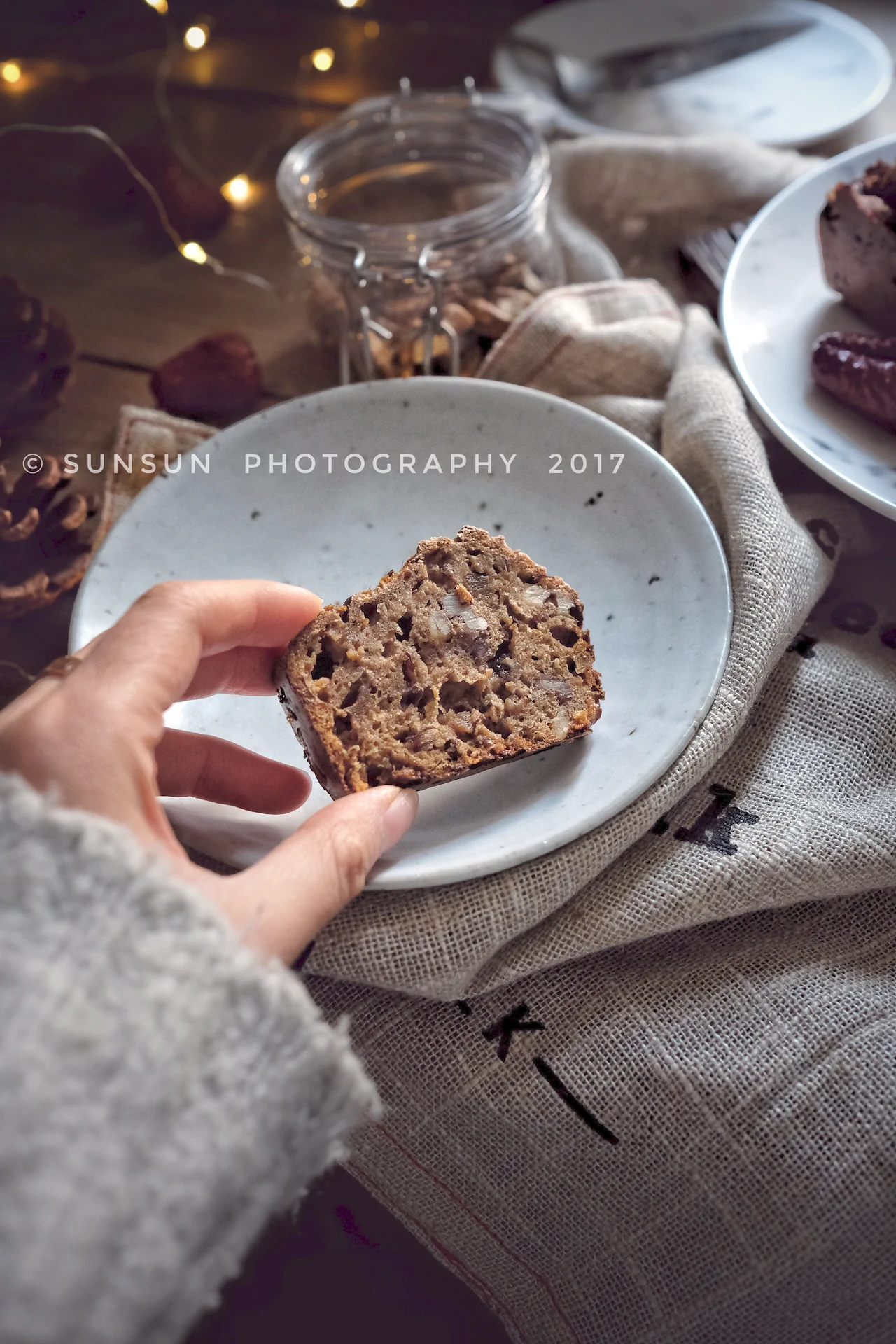 Photo du plat fini de Gâteau de dattes et de noix aux céréales complètes, rapide et sans huile [Base saine]