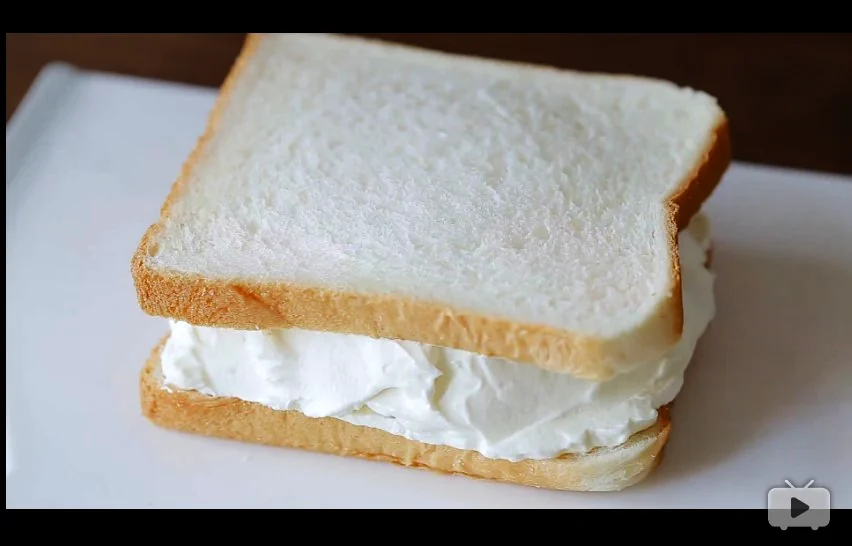 [Video] Sándwich cremoso de fresa - Step 3