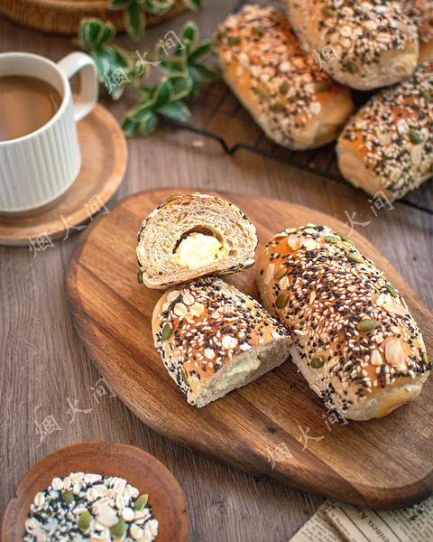 Fertiggestelltes Gericht von Style Sam's Club | Mehrkorn-Käsebrot