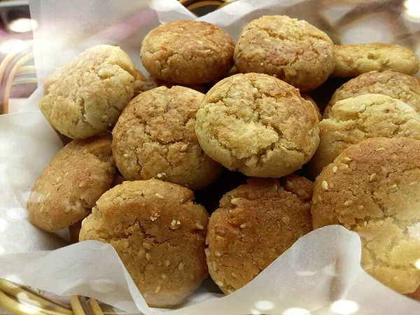 Foto del plato terminado de Galletas de Sablé de Sésamo