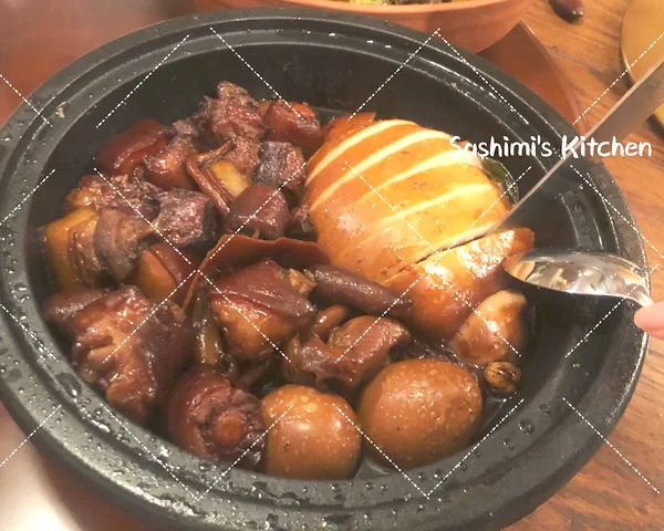 Foto del plato terminado de Calamar a la parrilla / Cerdo guisado con calamar y huevos (Sin aceite)