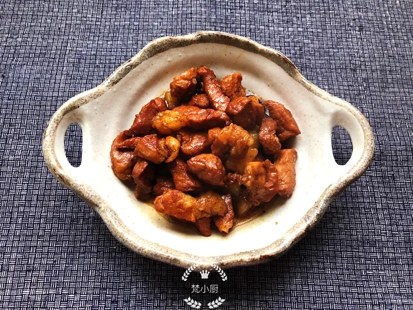 Foto del plato terminado de Carne de cerdo estofada sin aceite ni agua (versión olla a presión Fissler)