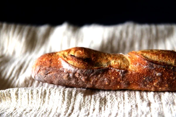 Finished dish photo of 『The Bread of Scoring Enthusiasts』 - Lightweight and Crispy Baguette (Instant Dry Yeast Quick Version 1)