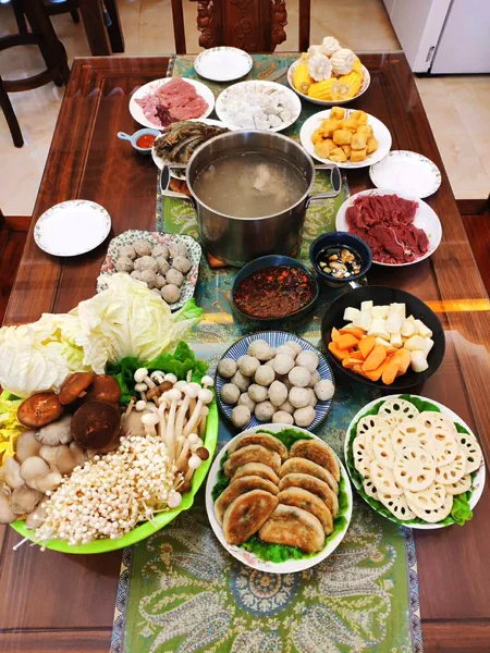 Foto masakan selesai dari Bahan Hot Pot ala Tiongkok