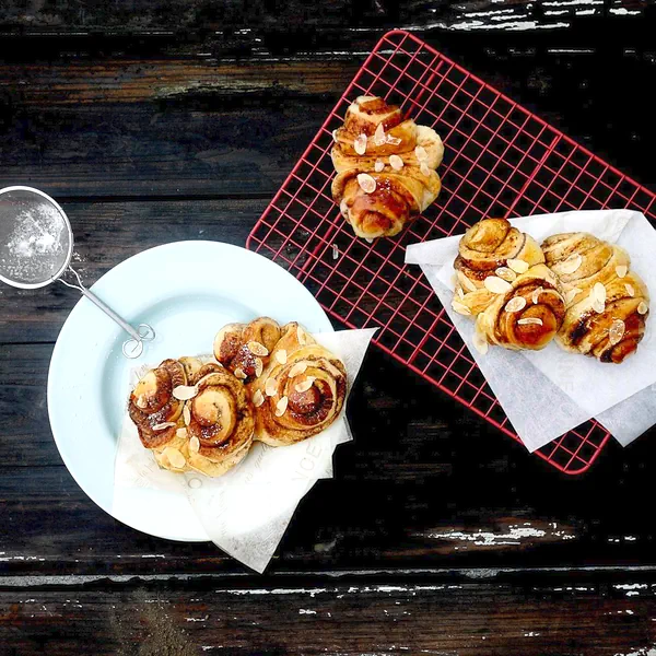 Fertiggestelltes Gericht von Finnische Zimtschnecken mit Sauerteig