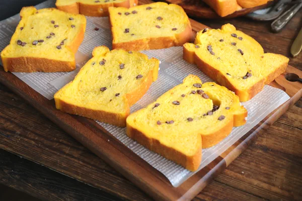 Fertiggestelltes Gericht von Super Weich ~ Kürbis-Milch-Toast