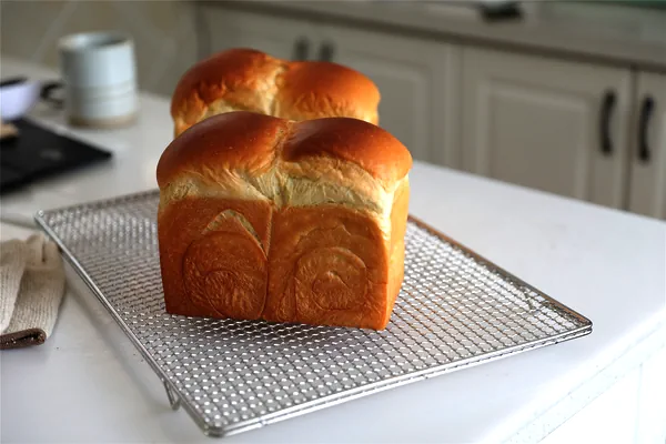 超绵醇奶吐司的成品展示图