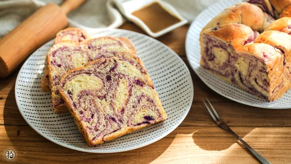 手撕紫薯吐司的成品展示图