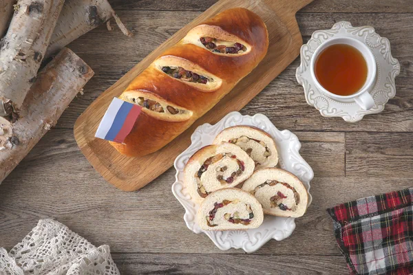 Foto del plato terminado de Pan de leche ruso con relleno de nueces (Dalieba)
